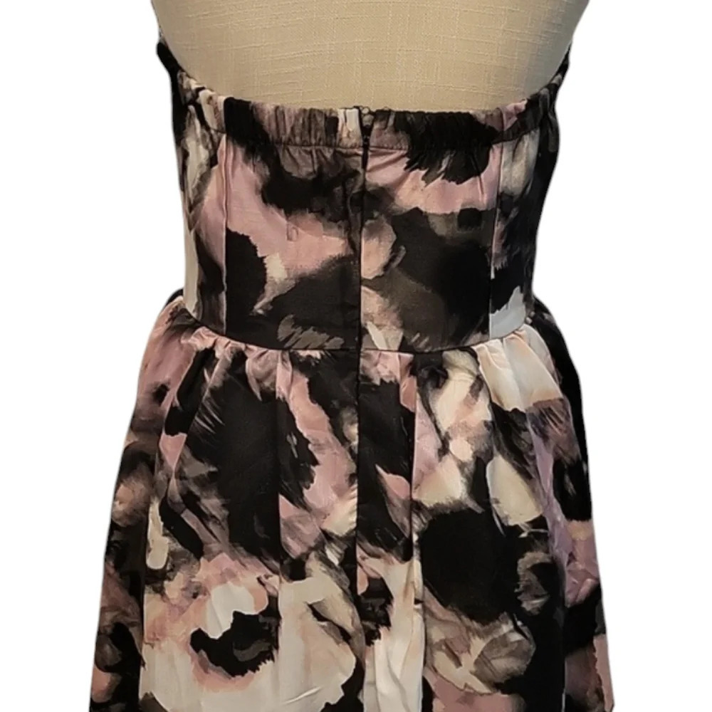 Venus Strapless Dress - Picture 5 of 6